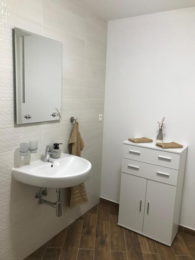 My Mara Maja Apartman C 4 Бешенёва Экстерьер фото